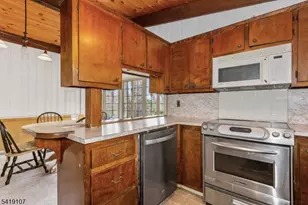 6 Partridge Trail, Kinnelon, NJ 07405 - Photo 13