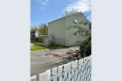 22 Hope St, Lodi, NJ 07644 - Photo 3