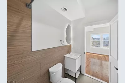 264 Hunterdon St #2, Newark, NJ 07103 - Photo 35