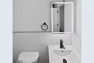 264 Hunterdon St #2, Newark, NJ 07103 - Photo 37