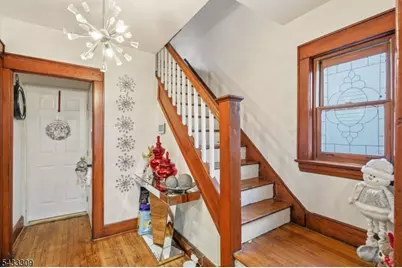 33 Sisco Pl, Clifton, NJ 07011 - Photo 3