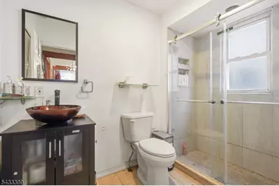 33 Sisco Pl, Clifton, NJ 07011 - Photo 13
