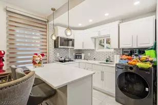 33 Sisco Pl, Clifton, NJ 07011 - Photo 7