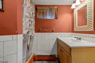 148 Locust Dr, Union Township, NJ 07083 - Photo 29
