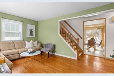 148 Locust Dr, Union Township, NJ 07083 - Photo 3