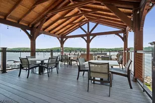 401 Mariners Pointe, Hopatcong, NJ 07843 - Photo 3