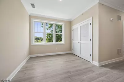 401 Mariners Pointe, Hopatcong, NJ 07843 - Photo 23