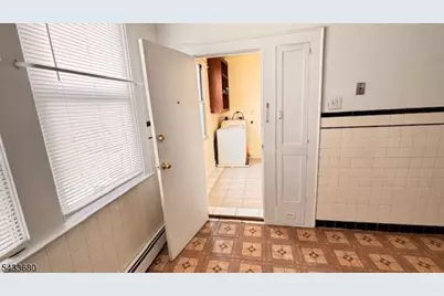 758 Hamilton St #2, Harrison, NJ 07029 - Photo 17