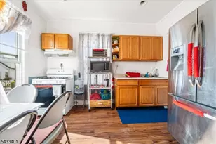 217 Lily St, Paterson, NJ 07522 - Photo 3