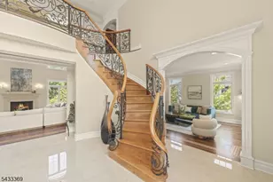9 Lafayette Dr, Livingston, NJ 07039 - Photo 17