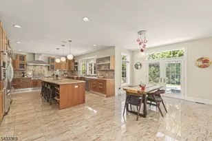 9 Lafayette Dr, Livingston, NJ 07039 - Photo 7