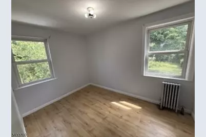 632 Cora Pl, Rahway, NJ 07065 - Photo 7