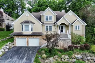 25 Bracken Hill Rd, Hardyston Township, NJ 07419 - Photo 1