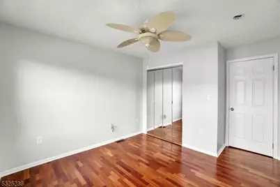 100 Callahan Ct, Newark, NJ 07103 - Photo 19