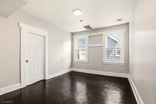 28 Underwood St, Newark, NJ 07106 - Photo 9
