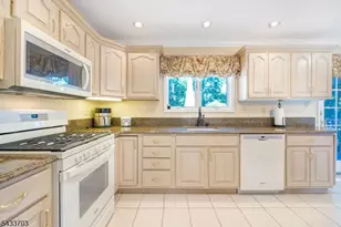 23 Slingerland Ave, Pequannock Township, NJ 07440 - Photo 19