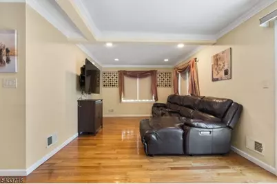 13 Ogden Rd, Belleville, NJ 07109 - Photo 11