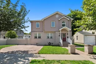 13 Ogden Rd, Belleville, NJ 07109 - Photo 39