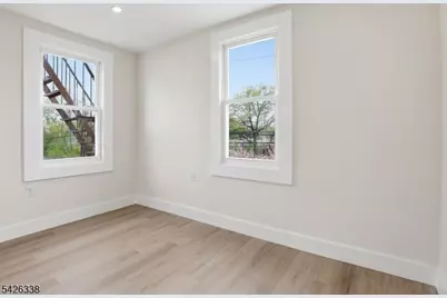 470 14th Ave, Newark, NJ 07106 - Photo 23
