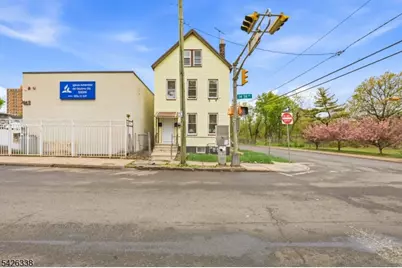 470 14th Ave, Newark, NJ 07106 - Photo 1