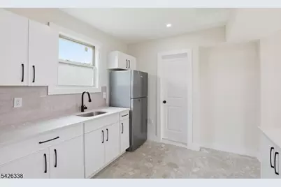 470 14th Ave, Newark, NJ 07106 - Photo 27