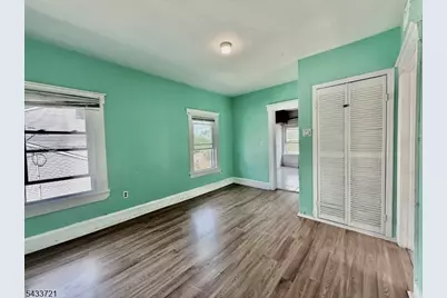 659 S 2nd St, Plainfield City, NJ 07060 - Photo 11