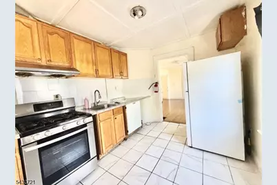 659 S 2nd St, Plainfield City, NJ 07060 - Photo 35