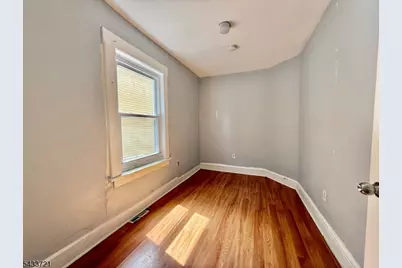 659 S 2nd St, Plainfield City, NJ 07060 - Photo 9