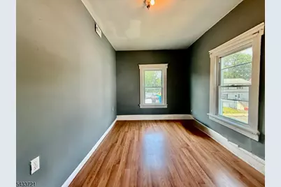 659 S 2nd St, Plainfield, NJ 07060 - Photo 13