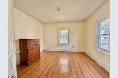 659 S 2nd St, Plainfield City, NJ 07060 - Photo 5