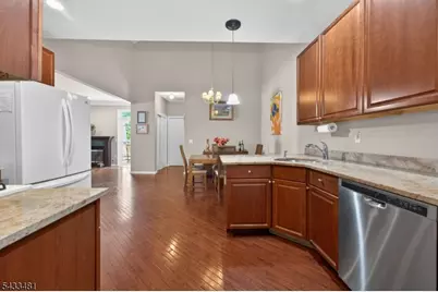 21 Samson Dr, Raritan Township, NJ 08822 - Photo 11