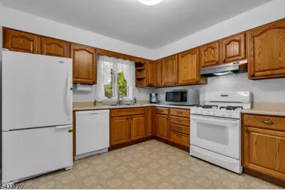 79 Dean Rd, Mendham, NJ 07945 - Photo 11