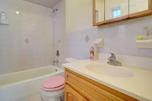 92 E Bigelow St, Newark, NJ 07114 - Photo 9