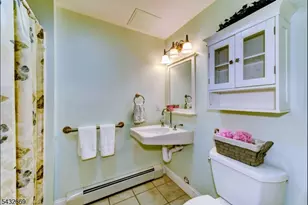 25 Carol Dr, Vernon Twp., NJ 07418 - Photo 21