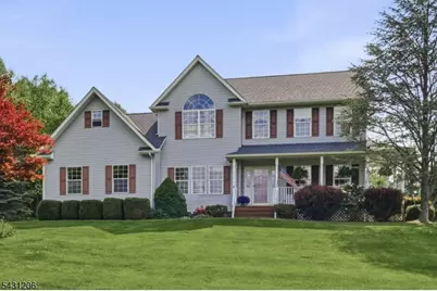 8 Links Ct, Sparta Township, NJ 07871 - Photo 1