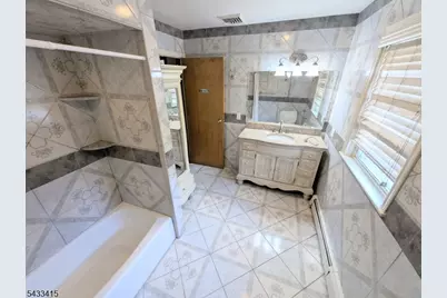 471 Franklin Ave #1, Belleville, NJ 07109 - Photo 17