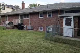 49 Kipp Ave, Elmwood Park, NJ 07407 - Photo 5