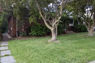 49 Kipp Ave, Elmwood Park, NJ 07407 - Photo 3