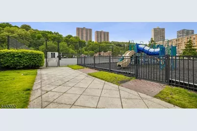 24 Ave At Port Imperial, West New York, NJ 07093 - Photo 27