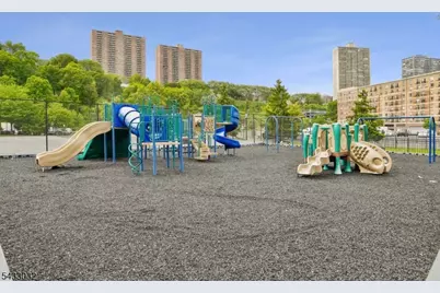 24 Ave At Port Imperial, West New York, NJ 07093 - Photo 25