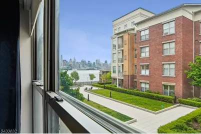 24 Ave At Port Imperial, West New York, NJ 07093 - Photo 3