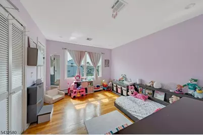 2657 Spruce St, Union Township, NJ 07083 - Photo 15