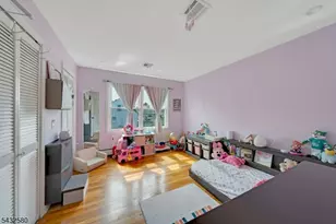 2657 Spruce St, Union Township, NJ 07083 - Photo 15
