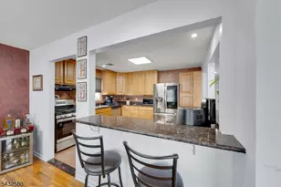 2657 Spruce St, Union Township, NJ 07083 - Photo 9