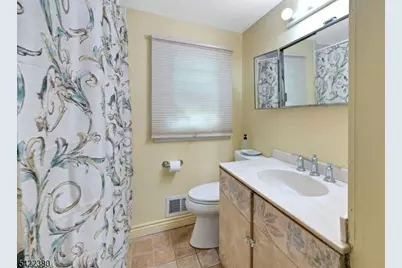 23 Cottonwood Ct, Hardyston Township, NJ 07460 - Photo 13