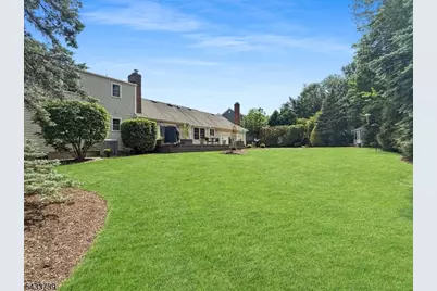 7 Vultee Dr, Florham Park, NJ 07932 - Photo 39