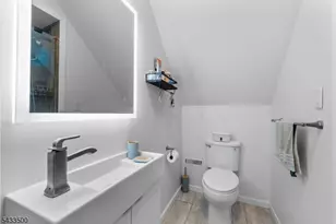 22 Runyon Rd, Clifton, NJ 07013 - Photo 15