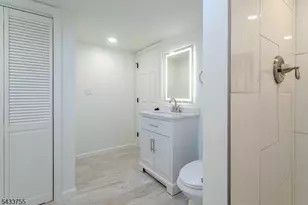 [Address not provided], Mount Holly Twp., NJ 08060 - Photo 17