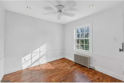 28 Old Clinton Rd, Raritan Township, NJ 08822 - Photo 15
