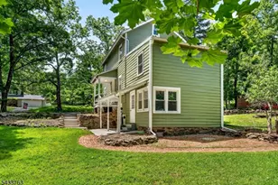 28 Old Clinton Rd, Raritan Township, NJ 08822 - Photo 3